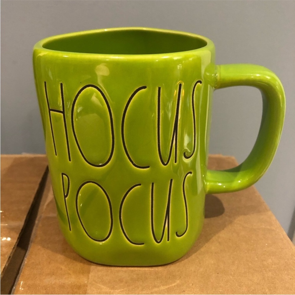 3/$40 Rae Dunn Hocus Pocus Mug